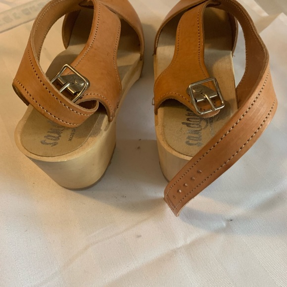 Leather clogs - Picture 4 of 5